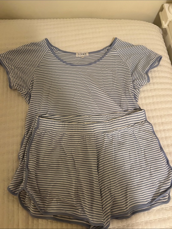 LAKE Other - Lake pajama set size small prima blue and white stripes
